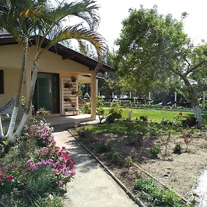 Casa de Férias Casa Inteira Dois Quartos Cozinha E Sala, Passo de Torres